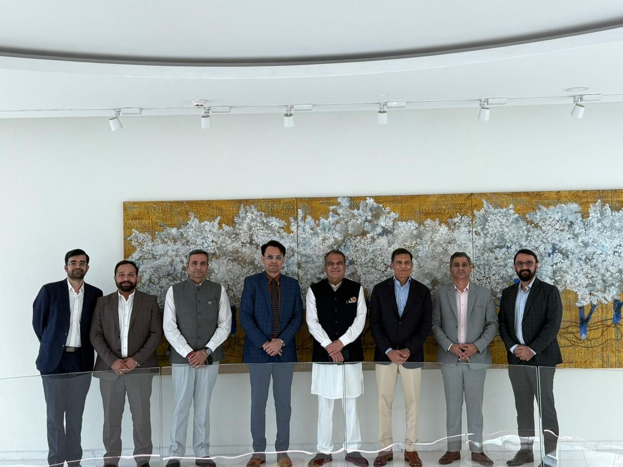 Punjab Industries Minister Sanjeev Arora meeting JSW Chairman Sajjan Jindal in Mumbai regarding ₹1,500 crore investment in Rajpura (3)