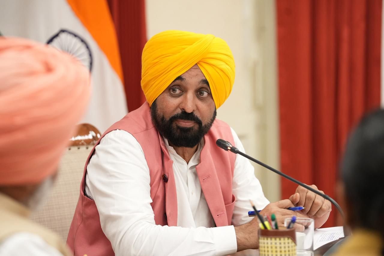 Punjab Cabinet meeting led by Chief Minister Bhagwant Mann discussing welfare schemes and key decisions (1)